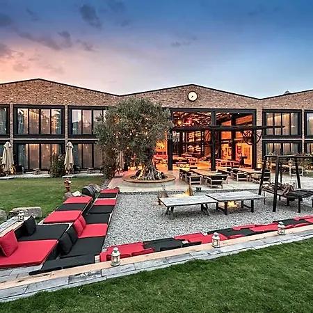 Warehouse By The (adults Only) Hotel